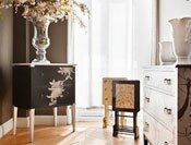 logo Commode