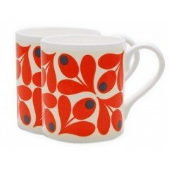 2 tazas Flores rojas